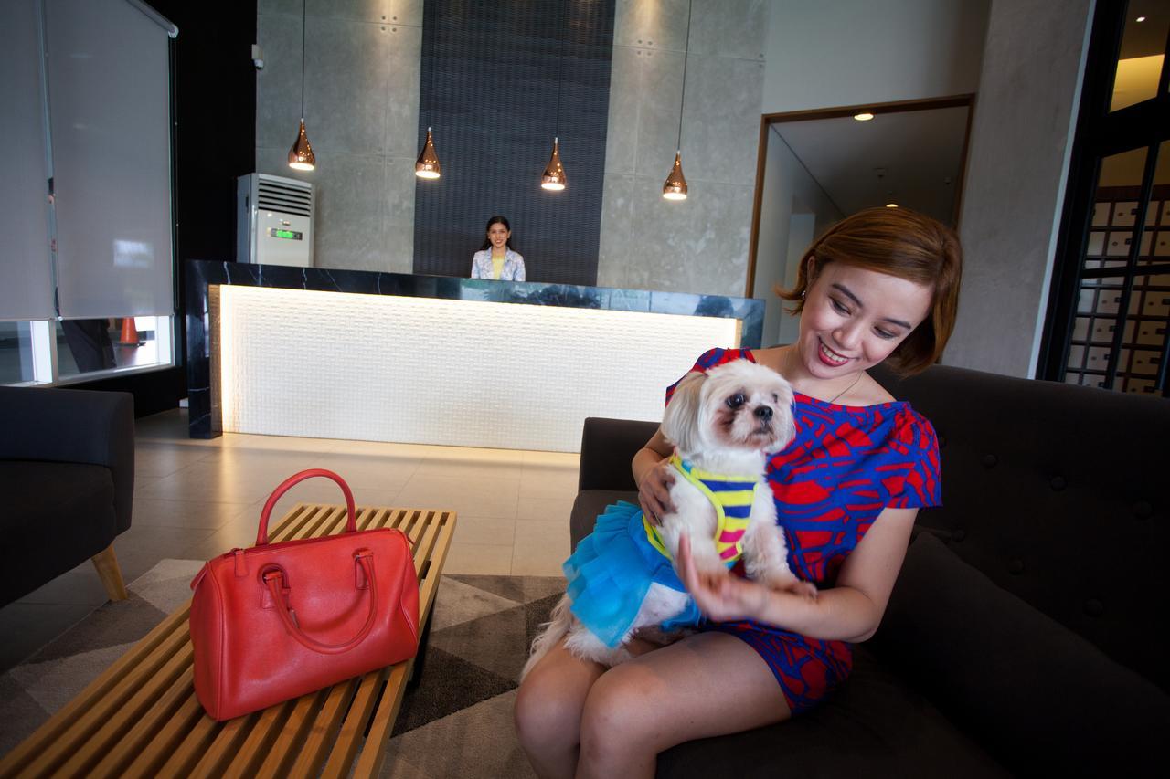 เดอะ ซีร์ก เซอร์วิซ เรสซิเดนซ์ Aparthotel เกซอนซิตี้ ภายนอก รูปภาพ