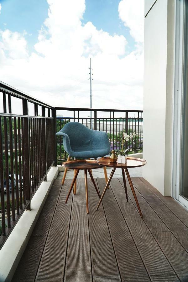 เดอะ ซีร์ก เซอร์วิซ เรสซิเดนซ์ Aparthotel เกซอนซิตี้ ภายนอก รูปภาพ